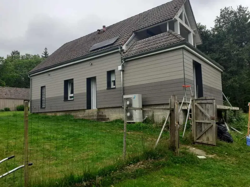 Bardages extérieurs à  Montfort-le-Gesnois